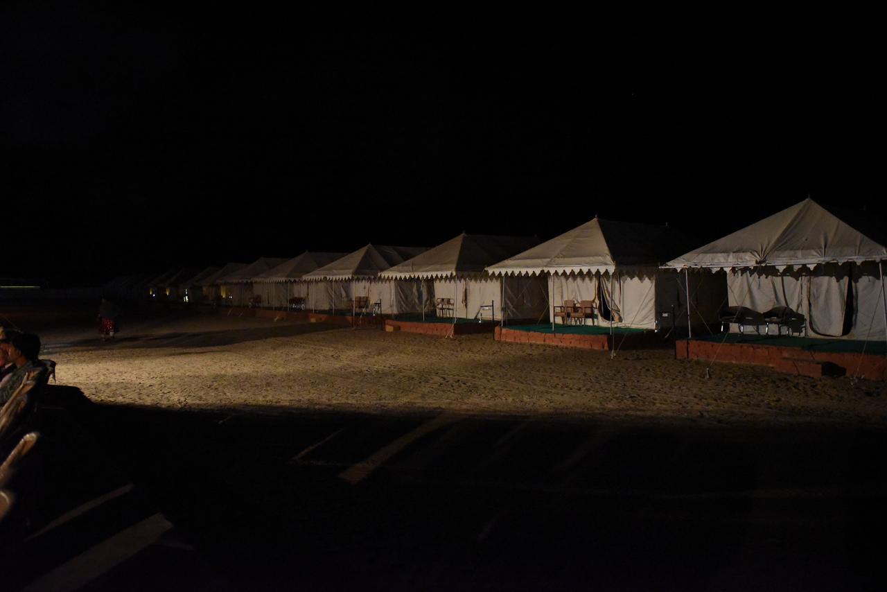 Kf Resort Pvt Ltd Sam Bagian luar foto