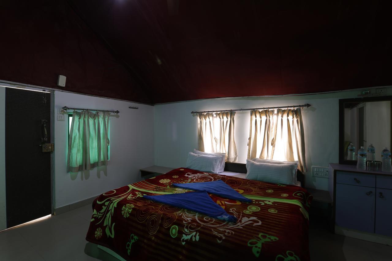 Kf Resort Pvt Ltd Sam Bagian luar foto
